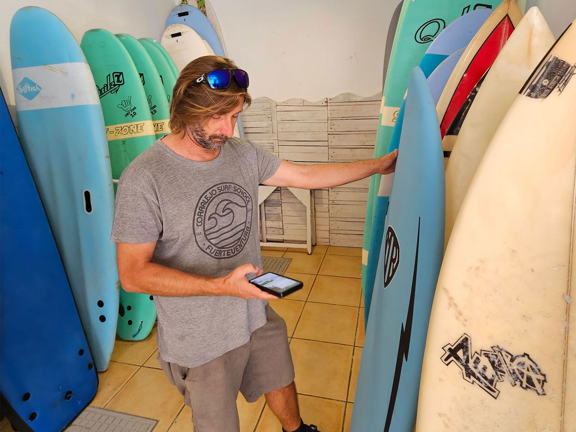 Alejandro Fornos Manager Corralejo Surf School bukyapp software surfschool mobile